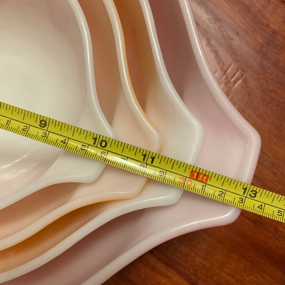 Vintage Pyrex nesting Friendship Cinderella bowls - Picture 9 of 11